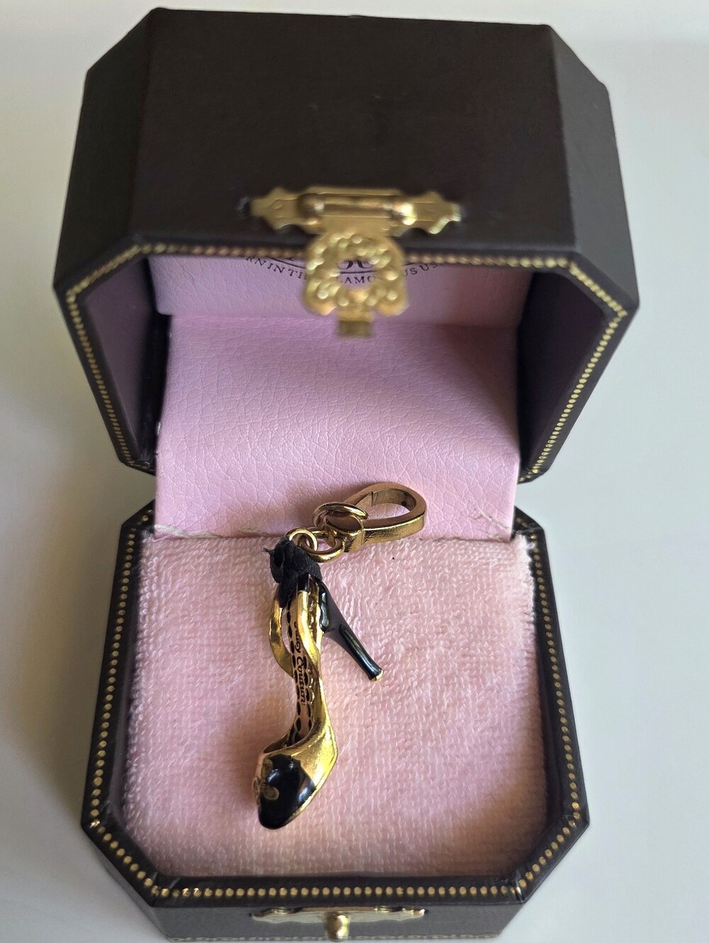 JUICY COUTURE 'HEEL PUMP'